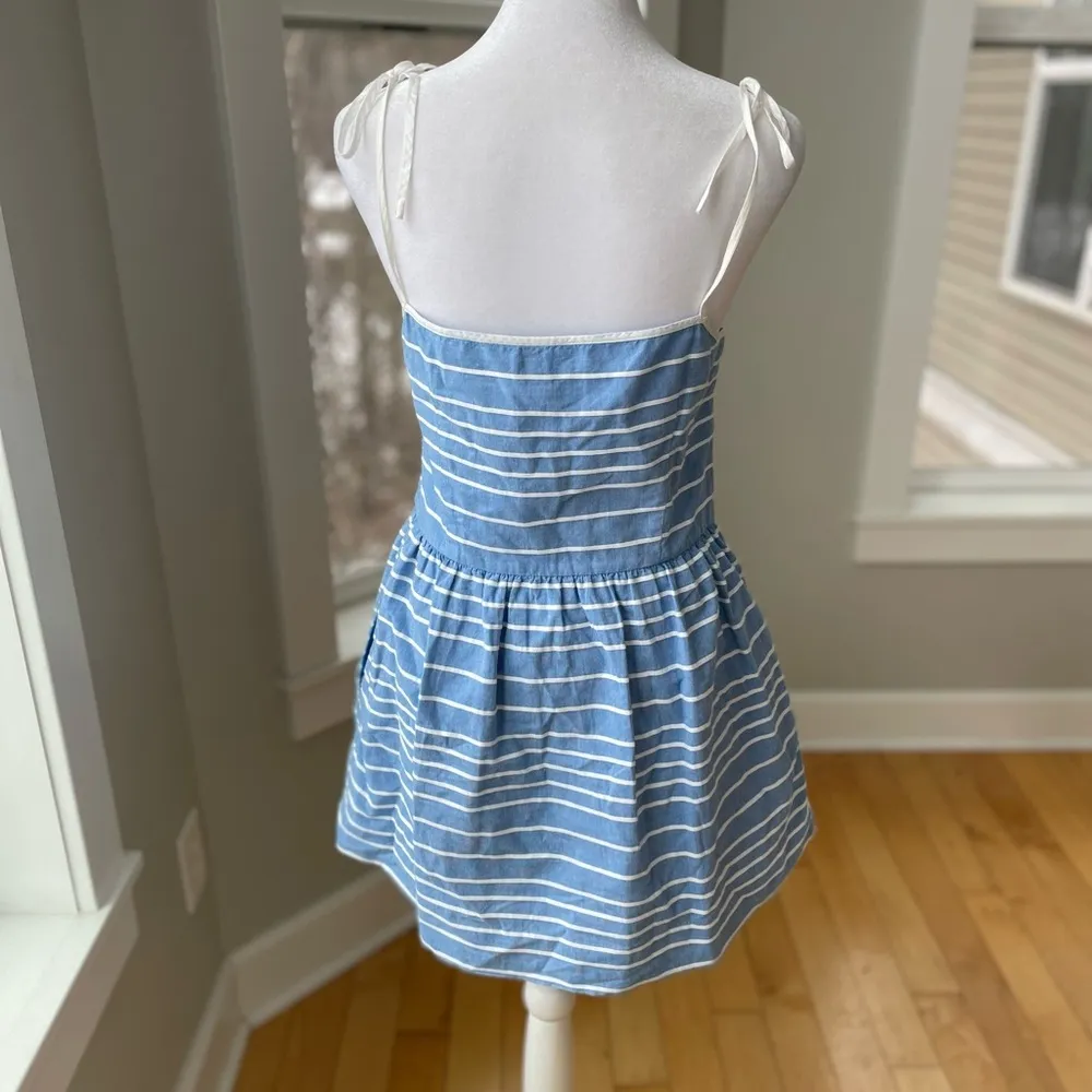 GAP Blue and White Striped Poplin Fit and Flare Dress with Tie Straps Sz 0 - Image 3