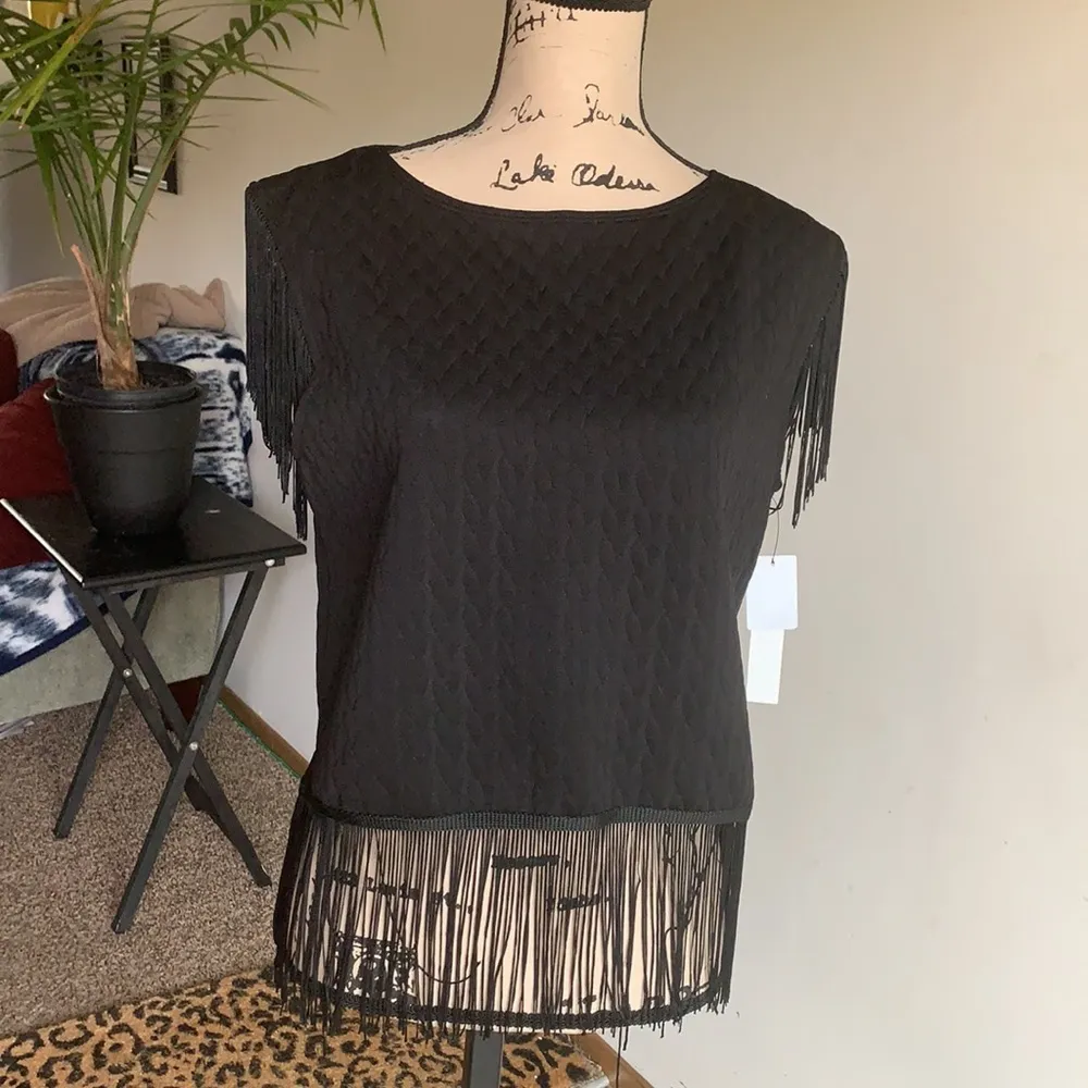 Lord & Taylor Design Lab Black Fringe Top Size Medium NWT - Image 2