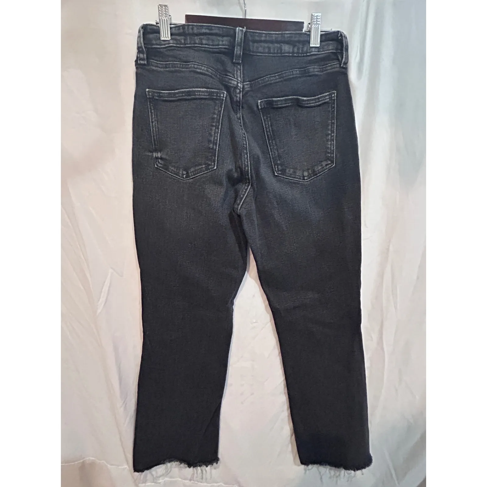 ZARA Women's Black Wash Cropped Flare Jeans Raw Hem Size 4‎ - Image 4