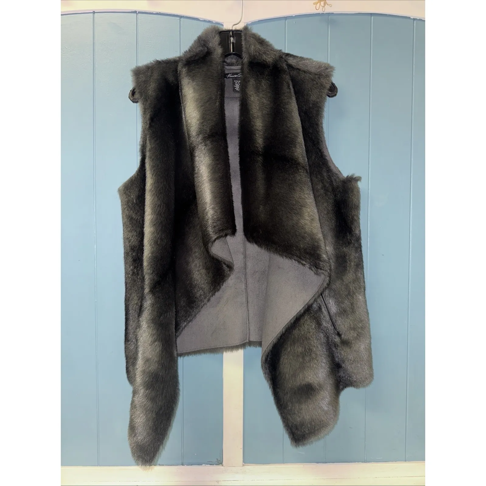 Kenneth Cole Dark Gray Faux‎ Fur Open Front Vest Women's Size M Pockets Vegan - Image 2