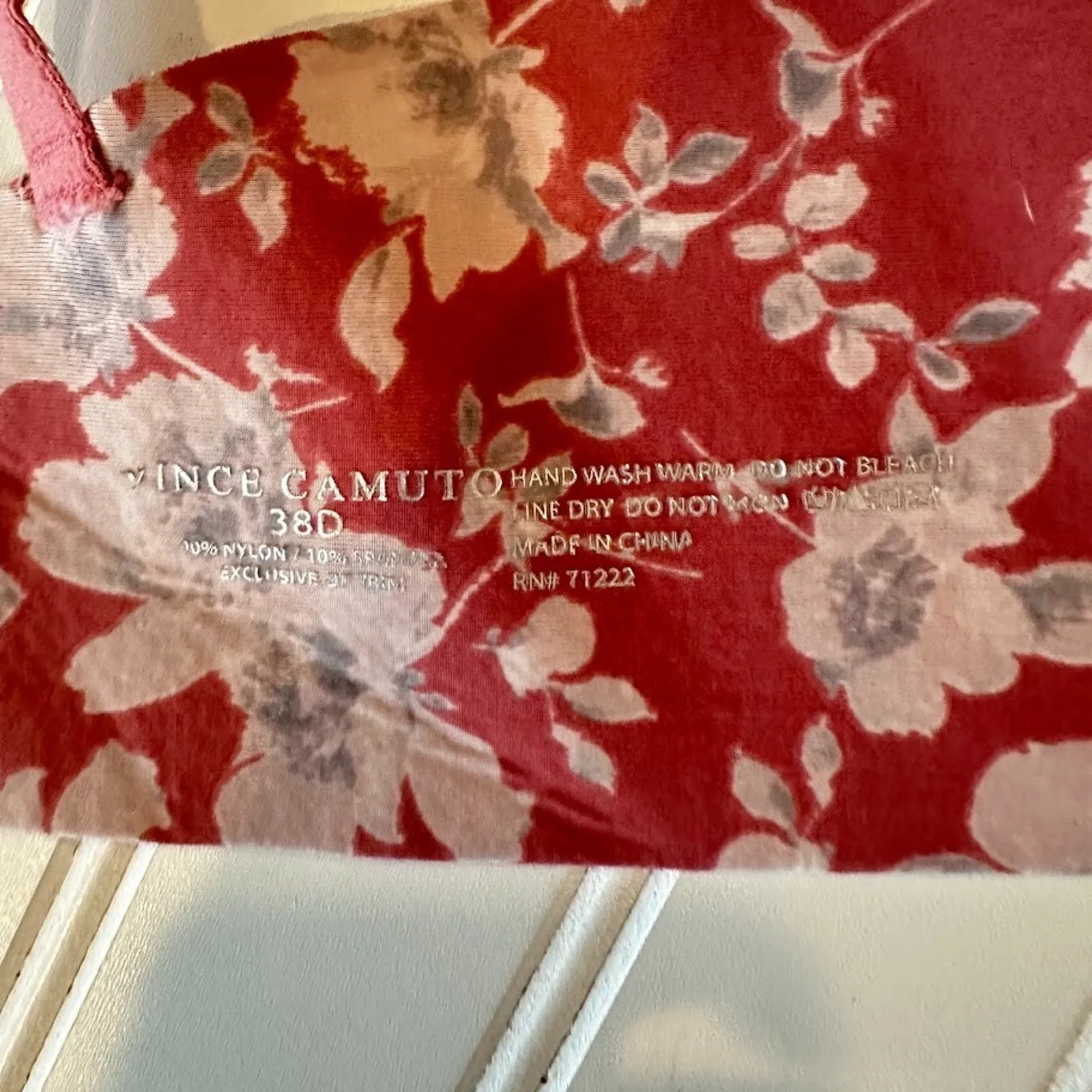 Vince Camuto Womens Floral Underwire Padded T Shirt Bra Size 38D Comfort Strap - Image 6