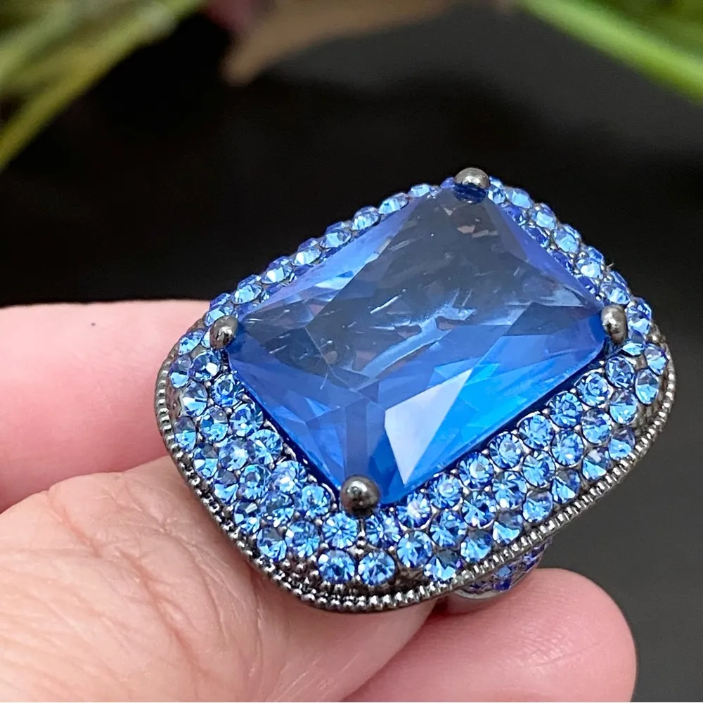 Joan Boyce Blue Stone Cushion Cut Pavé Statement Cocktail Ring Size 6 - Image 4