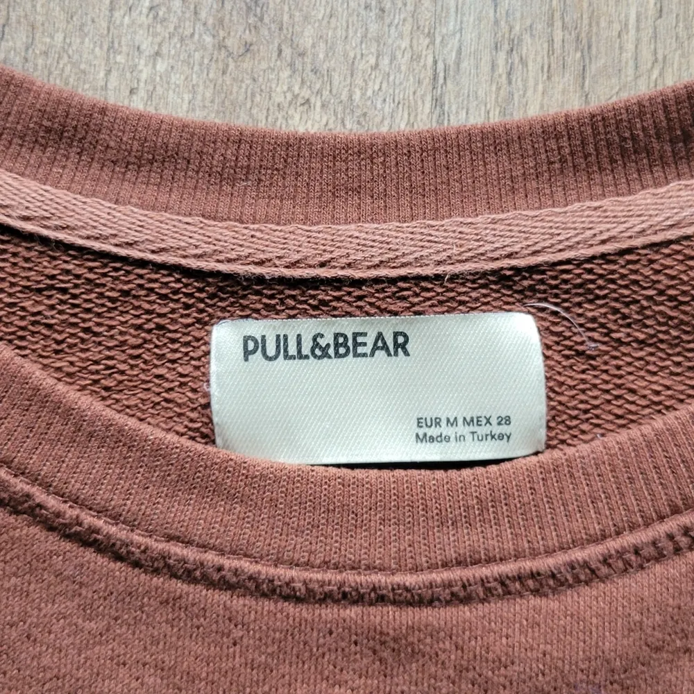 Pull & Bear  Brown Crewneck - Image 3