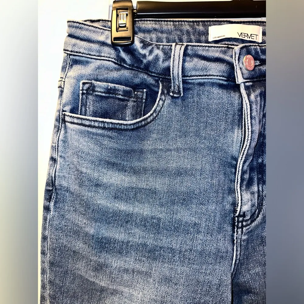 NWOT Super High Rise Slim Straight Crop Jeans from Vervet by Flying Monkey - Image 9