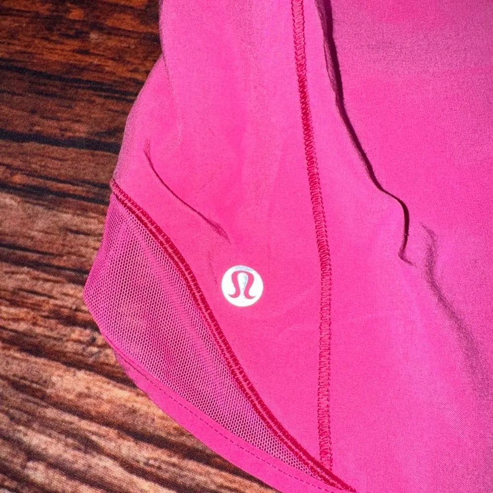 Lululemon  Hotty Hot Shorts - Image 3