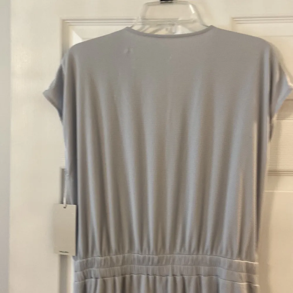 HALARA WOMENS JUMPER SIZE M brand new length 60” bust 40” inseam 27” - Image 8