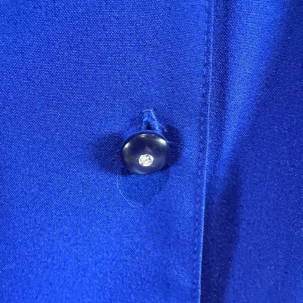 Covington  royal blue diamond studded button down blouse top size 24/26W - Image 4