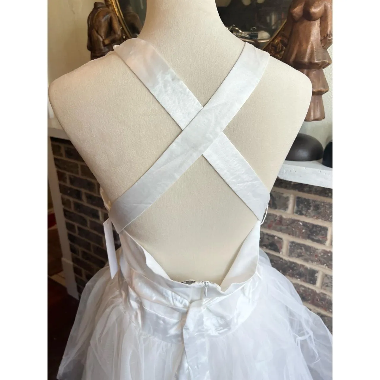 AURA Womens Tulle Skirt Dress Size L White Layered Open Cross Strap Back Satin - Image 6