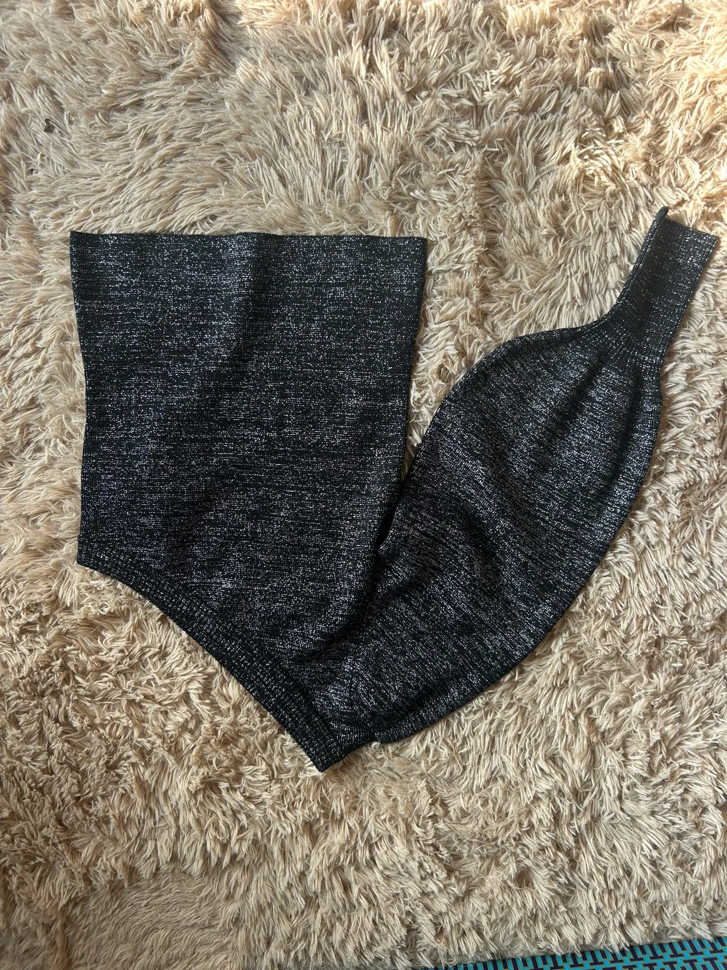 7 For All Mankind One Shoulder Metallic Black Top size Small NWT - Image 3