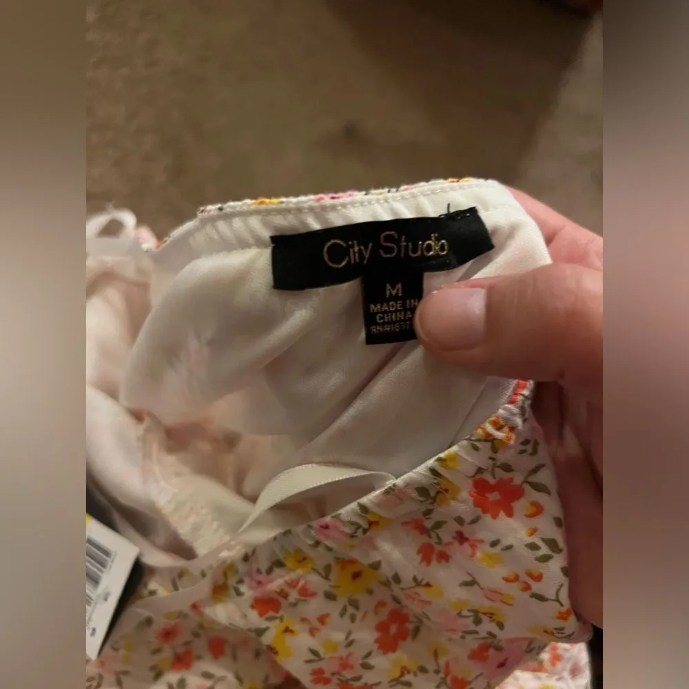 NWT city studio medium floral dress White - Image 9