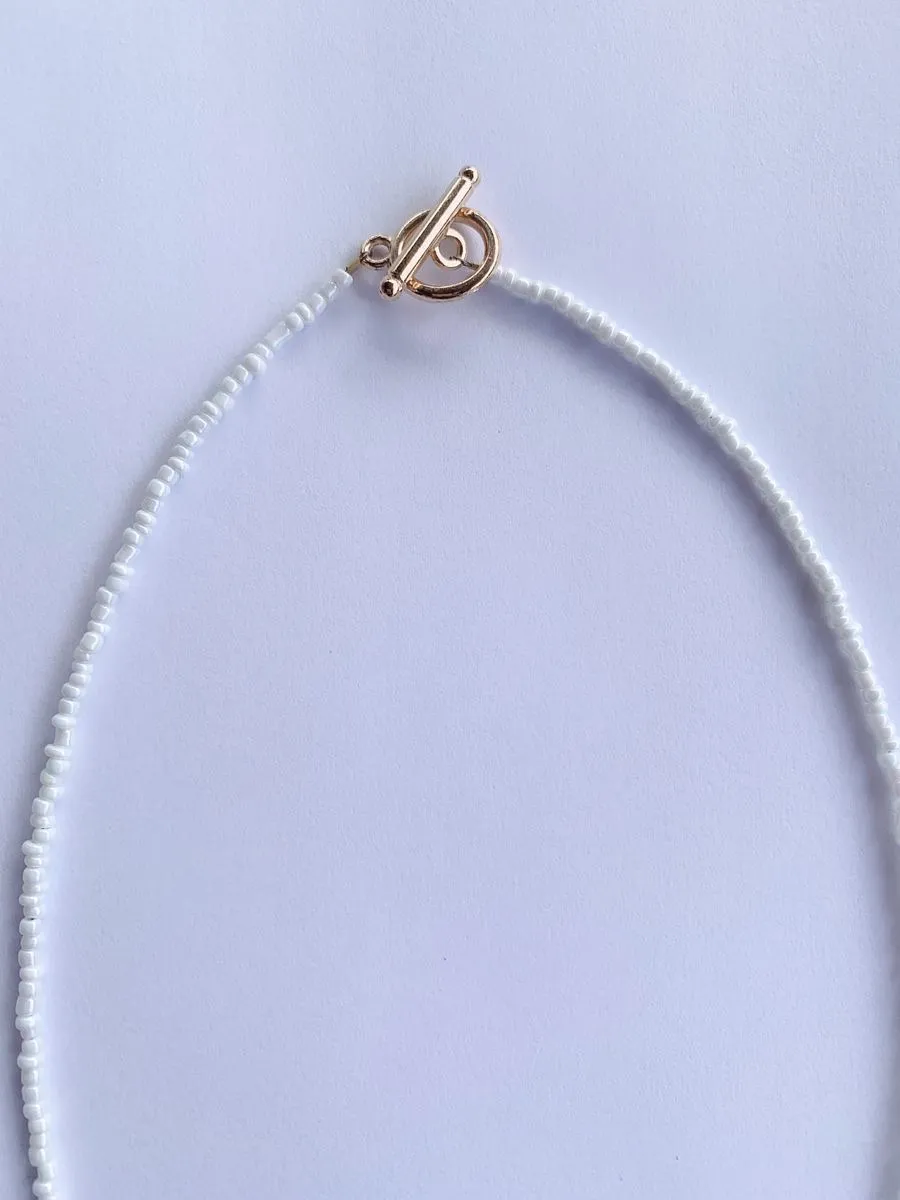 Handmade Letter R Beaded Necklace  - Image 3