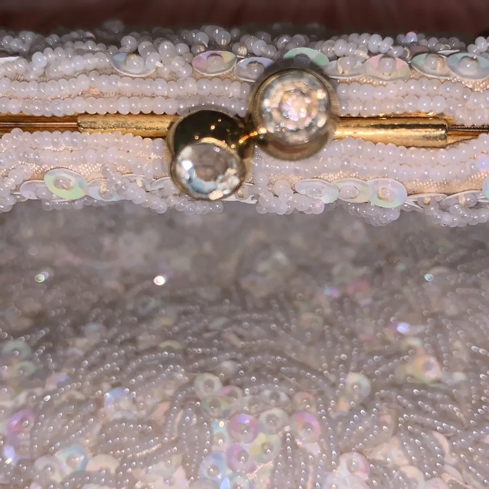 La Regale beaded vintage handbag - Image 6