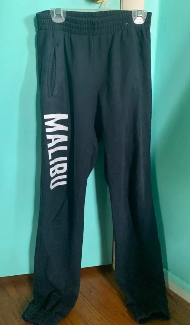 Brandy Melville Sweatpants - Image 4