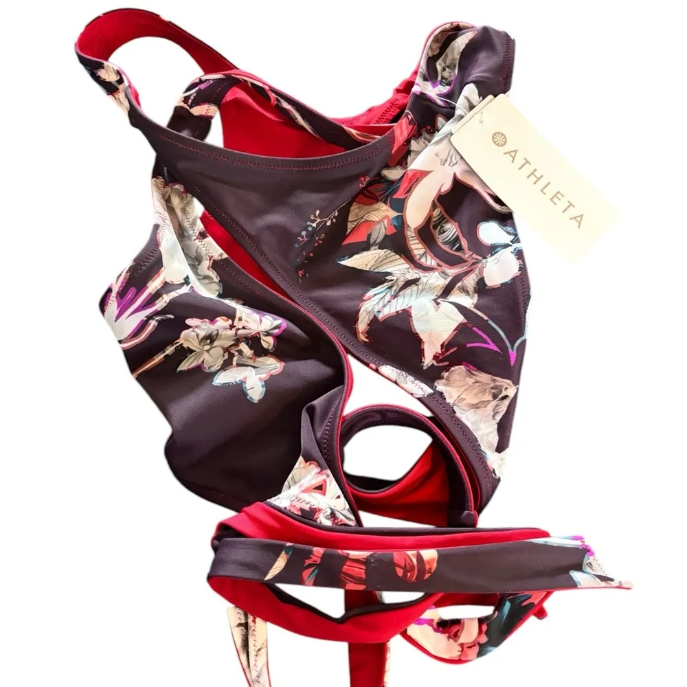 Athleta PIHA Reversible Wrap Bikini Top New Botanical Red/Floral Sz M A-C Cup - Image 4
