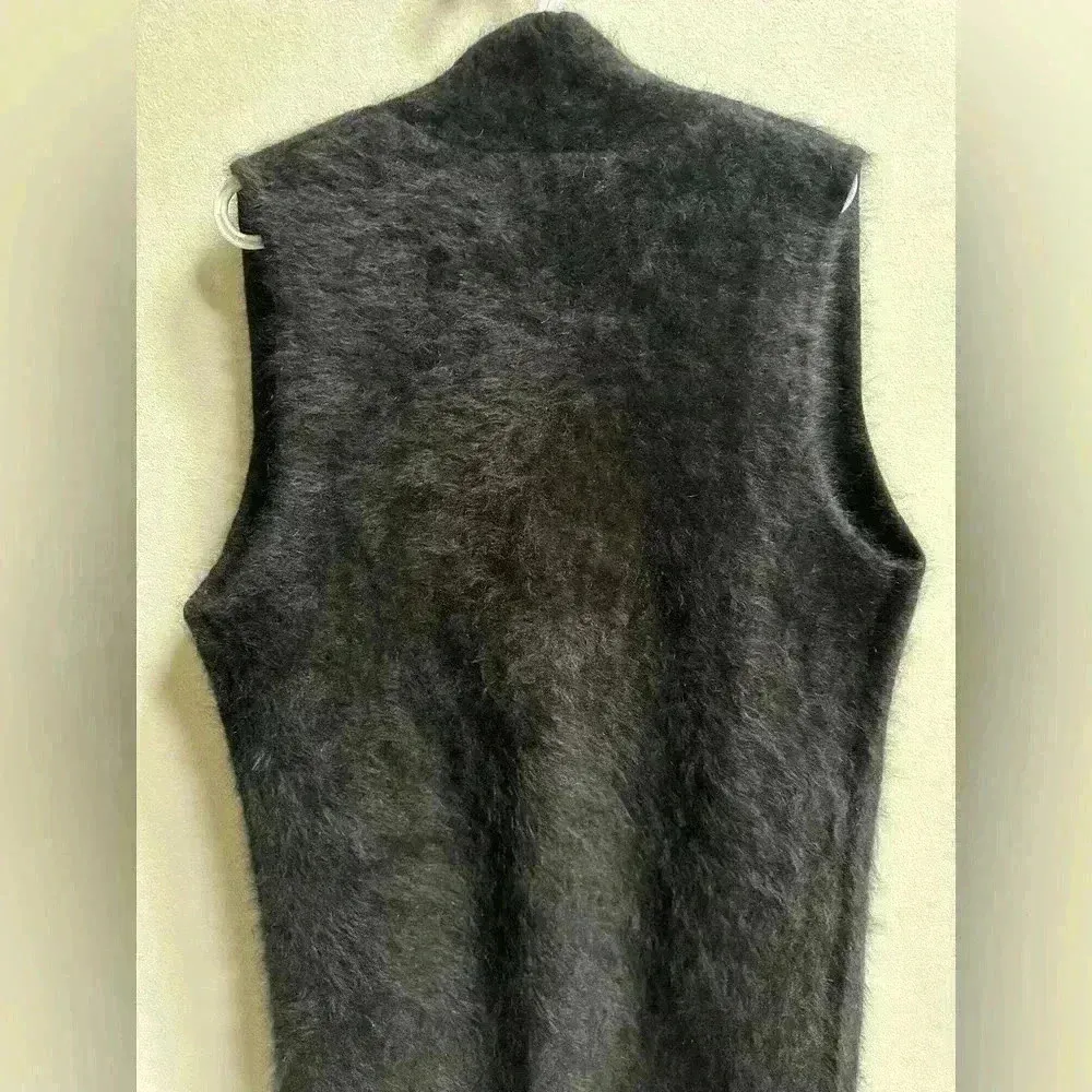 NEW | Just Girls Boutique Oversized Mink Fur Vest Cardigan | Black Mink | OS Size undefined - Image 4