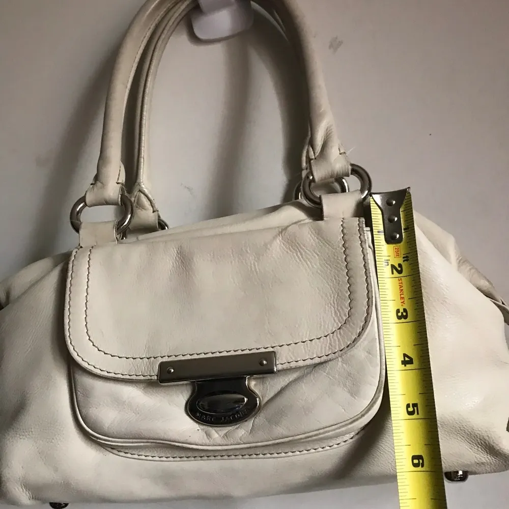 Marc Jacobs Leather Bag - Image 2