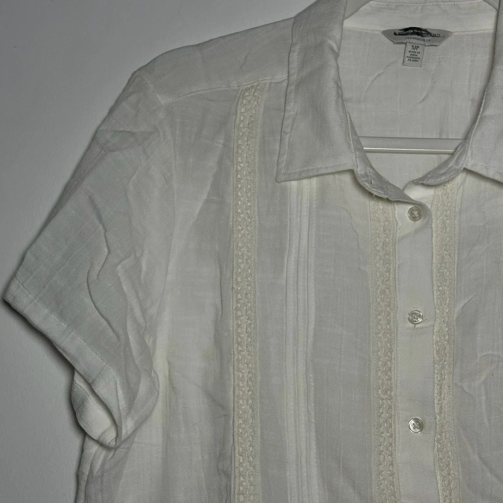 Lucky Brand White Lace Trim Short Sleeve Button Up Shirt Womens Size Small - Image 8