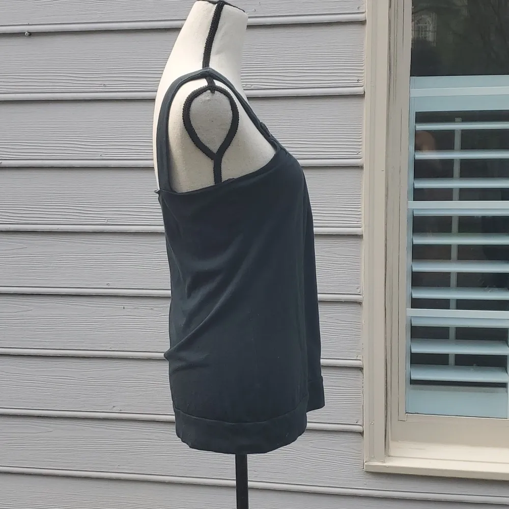 Charlotte Russe Scoop Neck Loose Fit Tank Top - Image 3