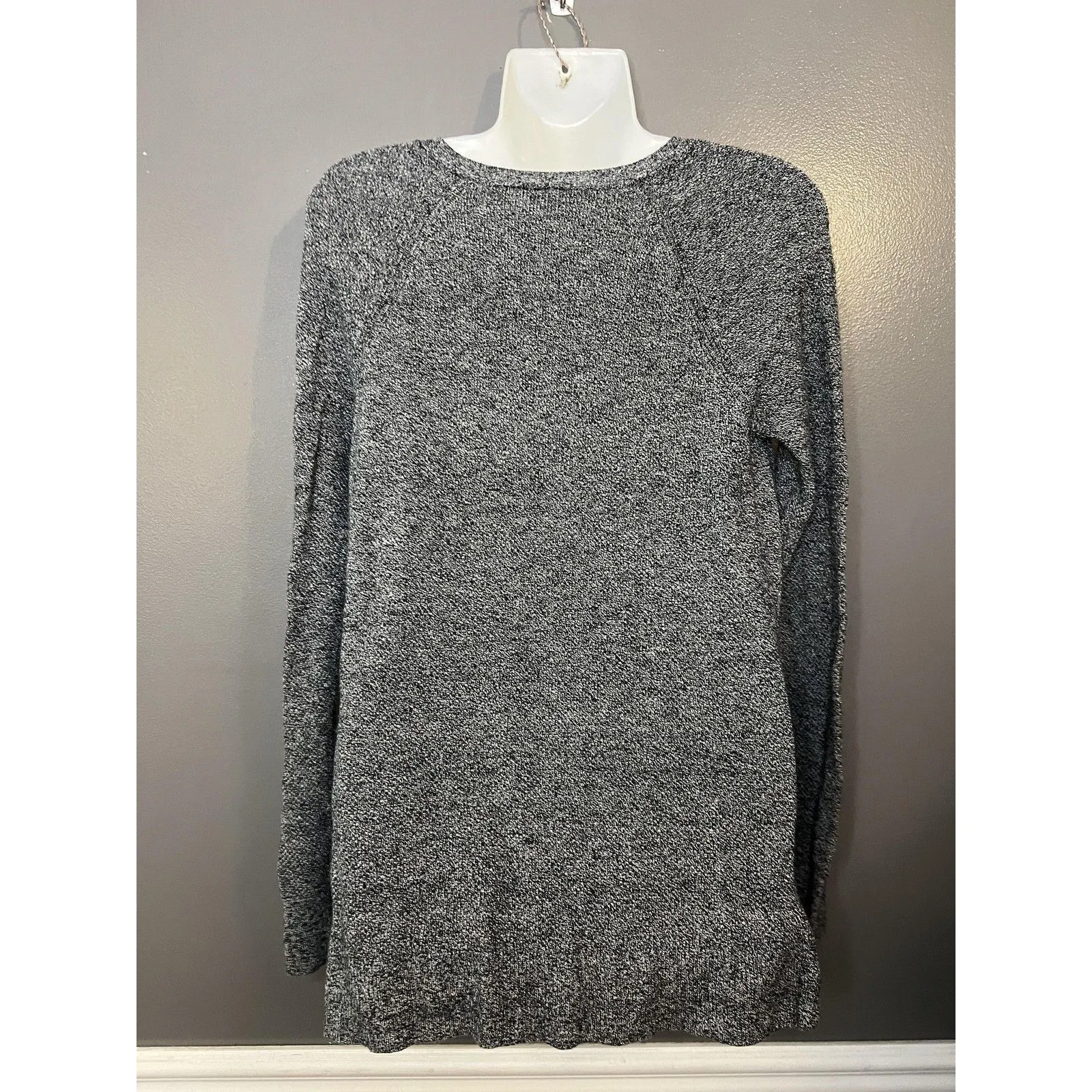 GAP Sweater Womens Medium Black Space Dye Bella V Pullover Knit Cotton Blend - Image 4