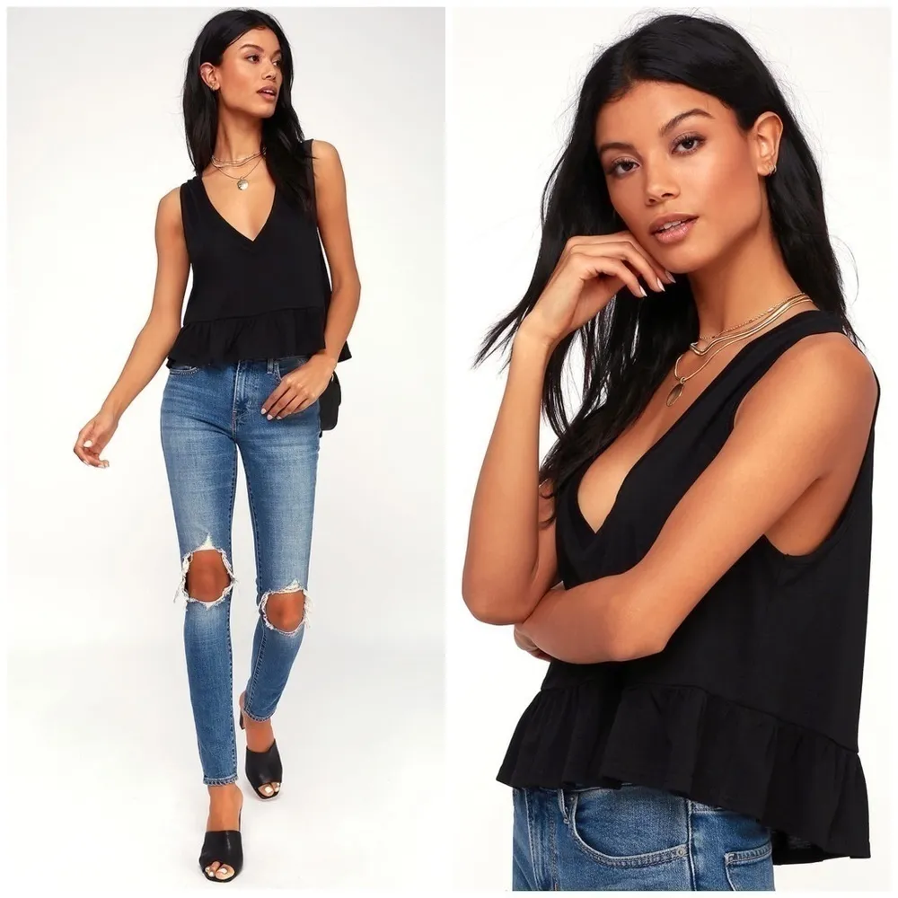 LULU’S Kinsey Black V-Neck Ruffled Crop Top - Image 2