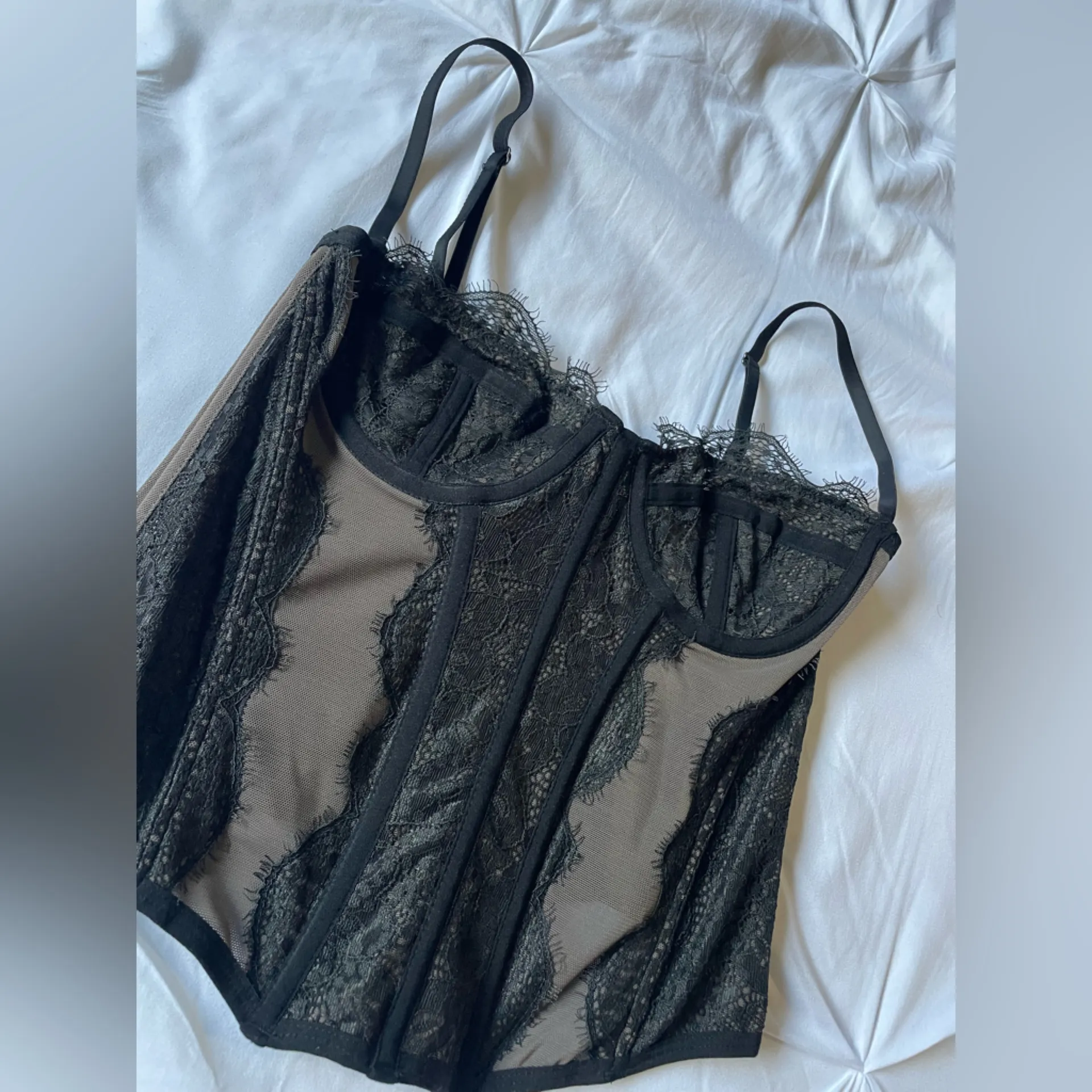 Urban outfitters black corset - Image 4