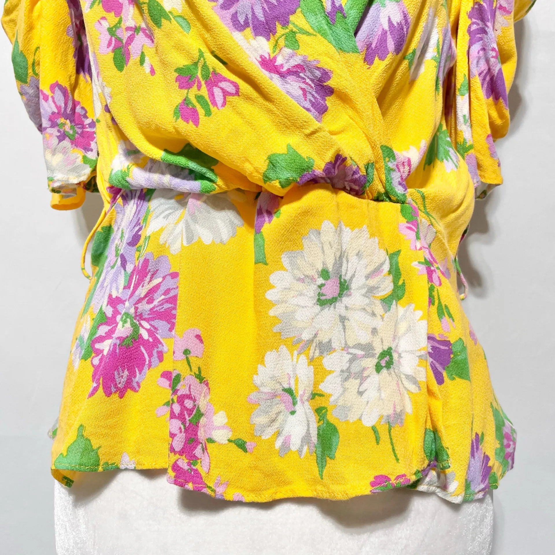 Zara Floral Print Puff Sleeve V-Neck Faux Wrap Blouse Yellow Multi Size Medium - Image 8