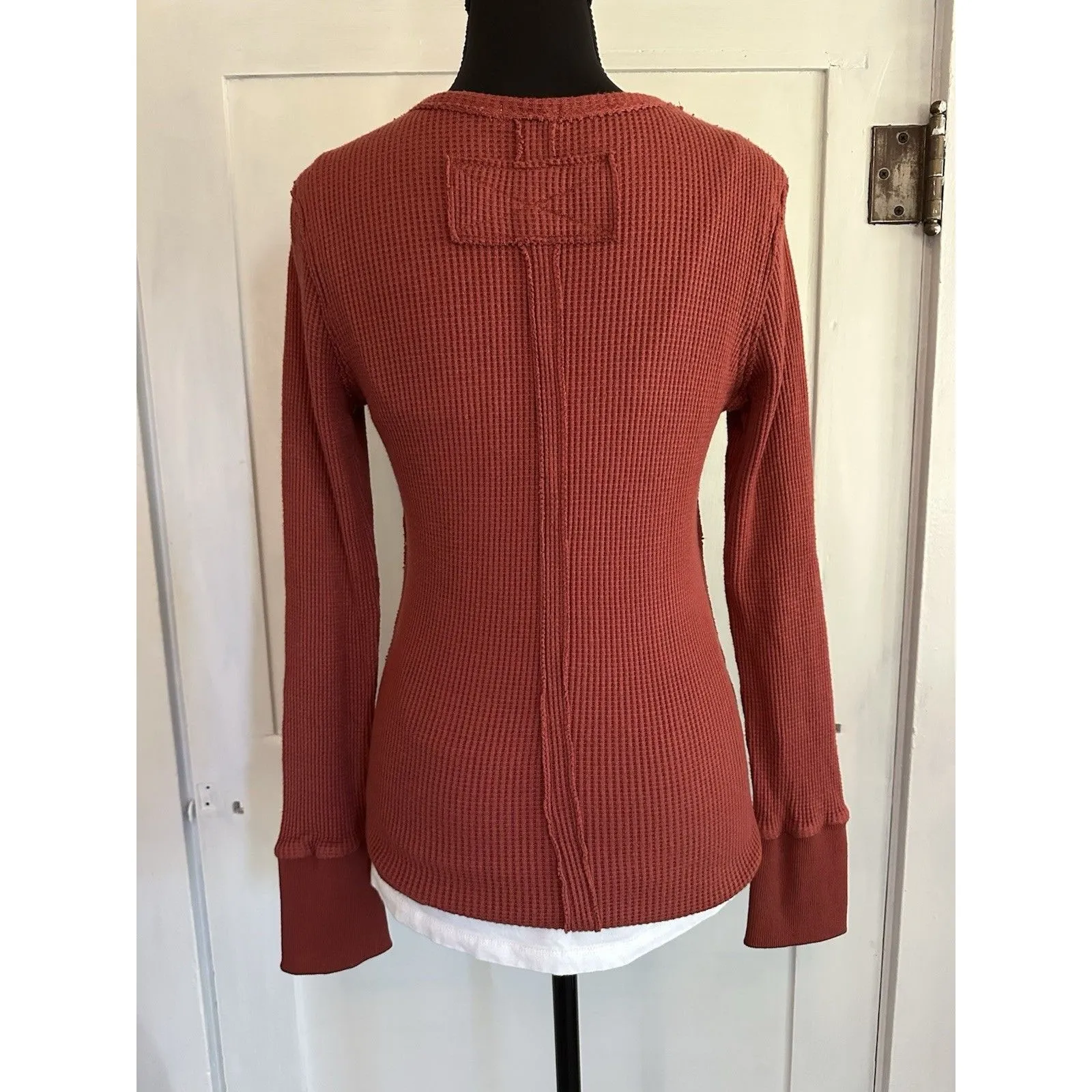 Morhuduck Heavy Waffle Knit Thermal Long Sleeve Thumb Holes Top Shirt Woman’s S Red - Image 5