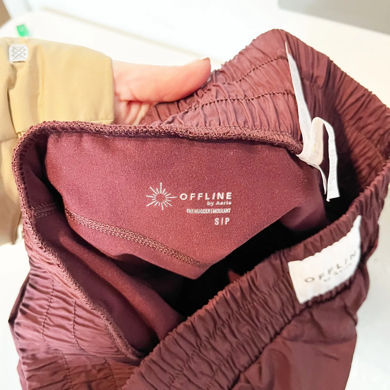 Aerie The Hugger Champ Boxer Style Athletic Shorts Maroon Burgundy Small - Image 3