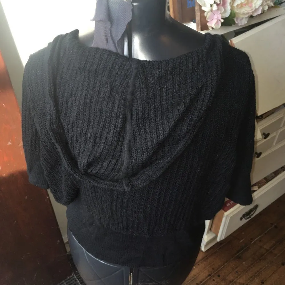 Lane Bryant 16 loose weave, crocheted hooded Y2K bolero sweater - Image 2
