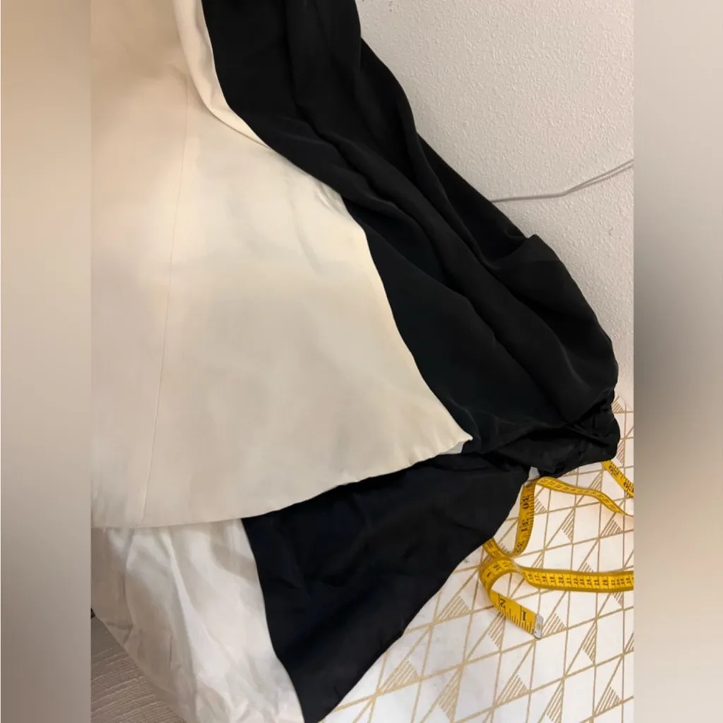 Crisada Chris Kole VTG Black & White Embellished Halter Neck Ball Grown NWT Sz 8 - Image 10