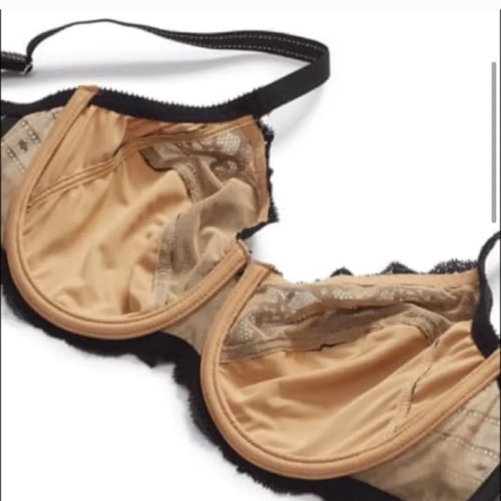 Chantelle Lace Bra 34DDDD - Image 3