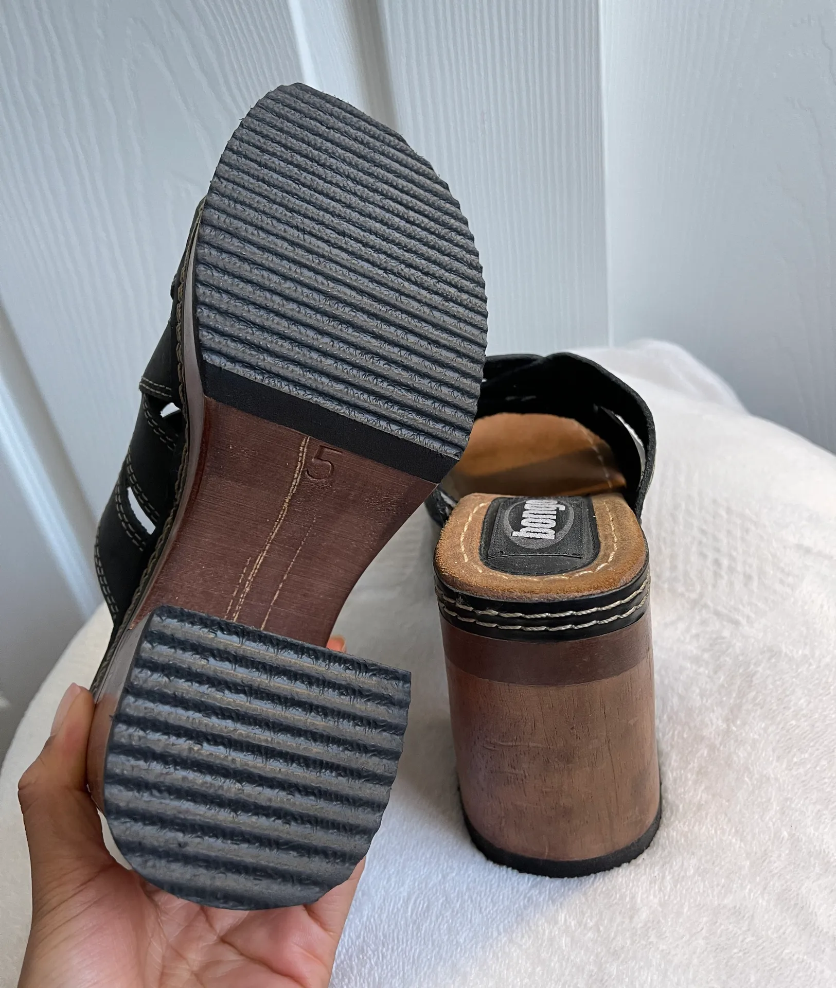 Vintage  chunky block heel sandals Y2K - Image 5