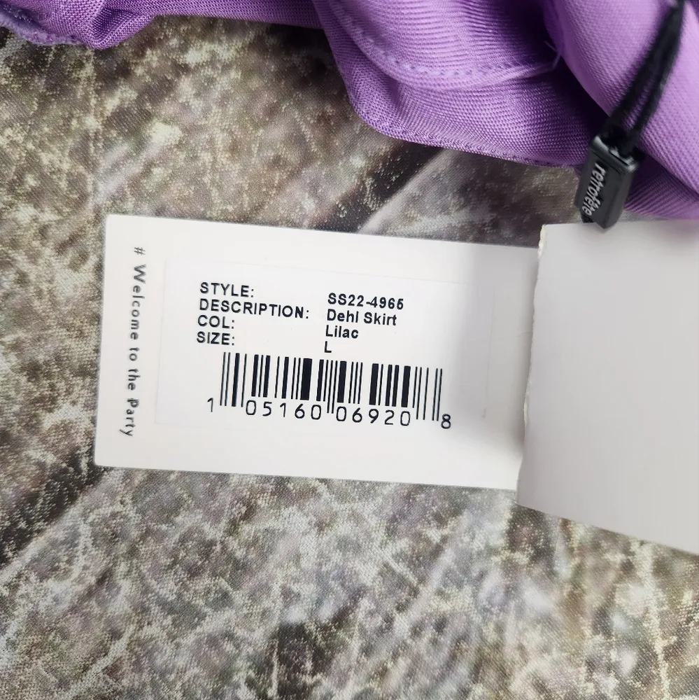 Retrofete Dehl Skirt in Lilac Purple Size Large NWT Satin Fabric - Image 7