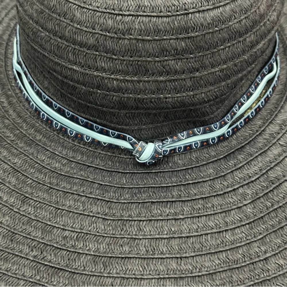 Vera Bradley Women’s Midnight Houndstooth Straw Hat Beach Sun Floppy Hat - Image 2