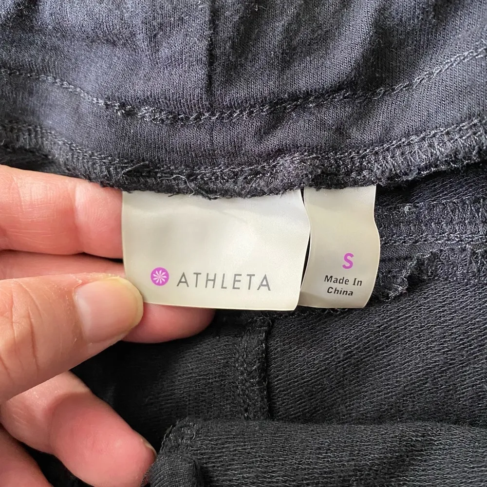 Athleta Black Drawstring Tapered Pants with Pockets Size Small - Image 8