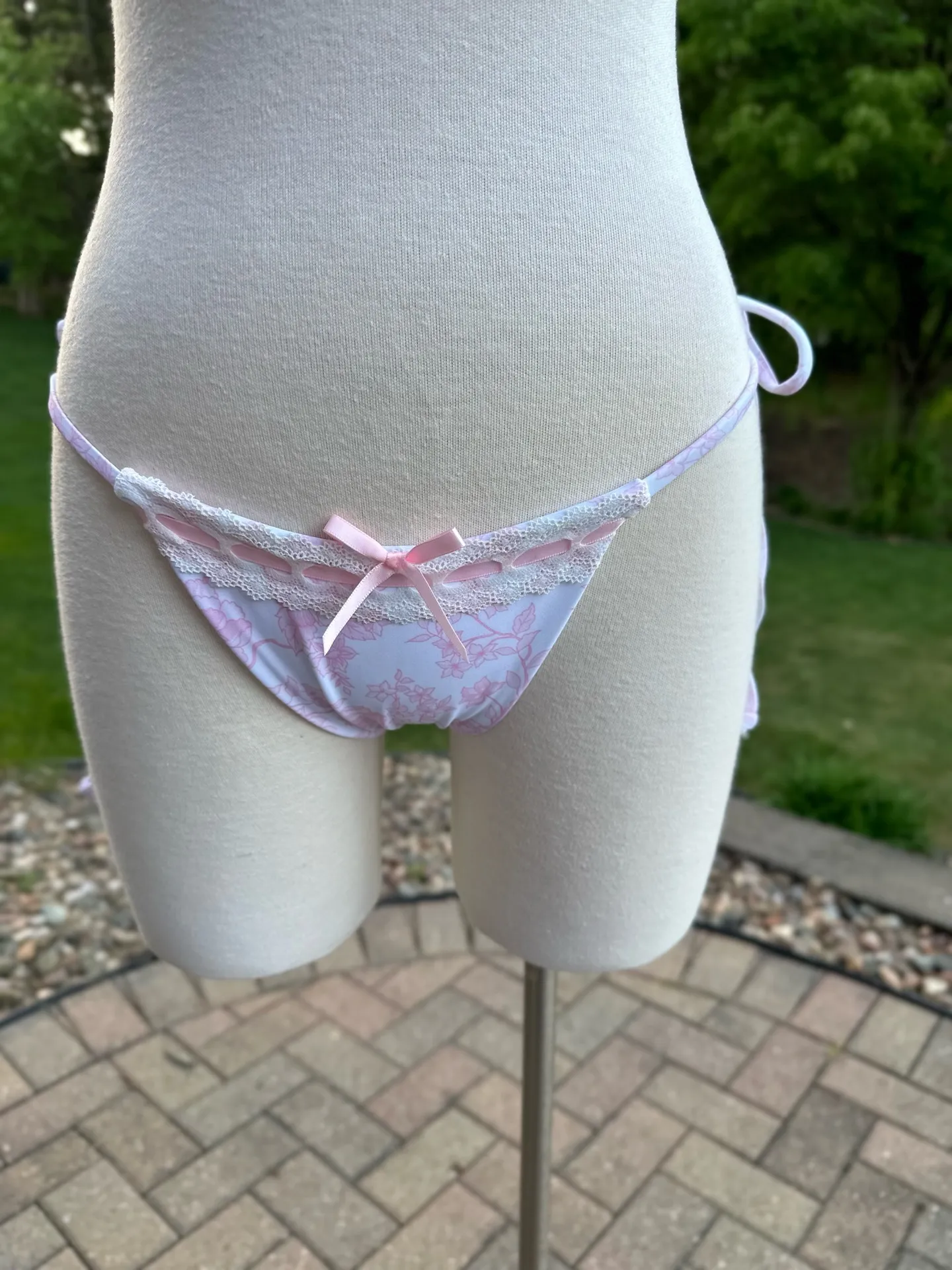 Pink And White Floral Bikini  - Image 7