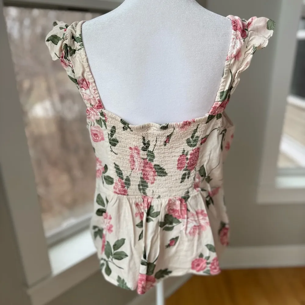 Old Navy Ivory Pink Rose Print Ruffle Peplum Tank Top Blouse Size Large - Image 4