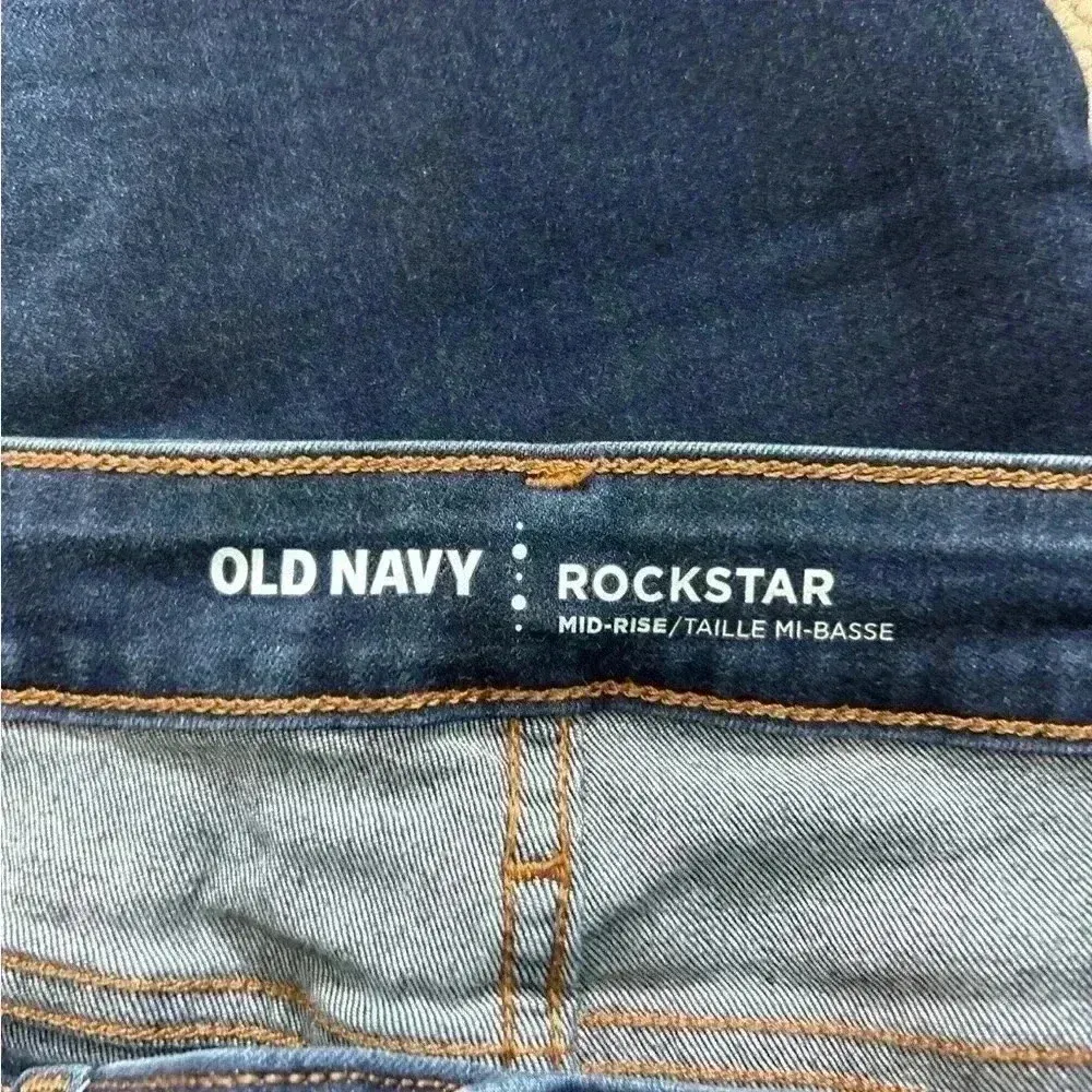 Old navy rockstar dark blue mid ride jeans - Image 6