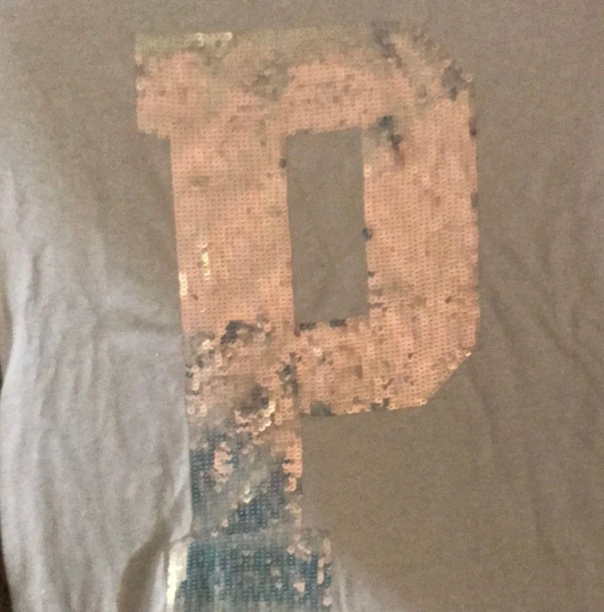 VS Pink Sequin Top Sz XS  - Image 6