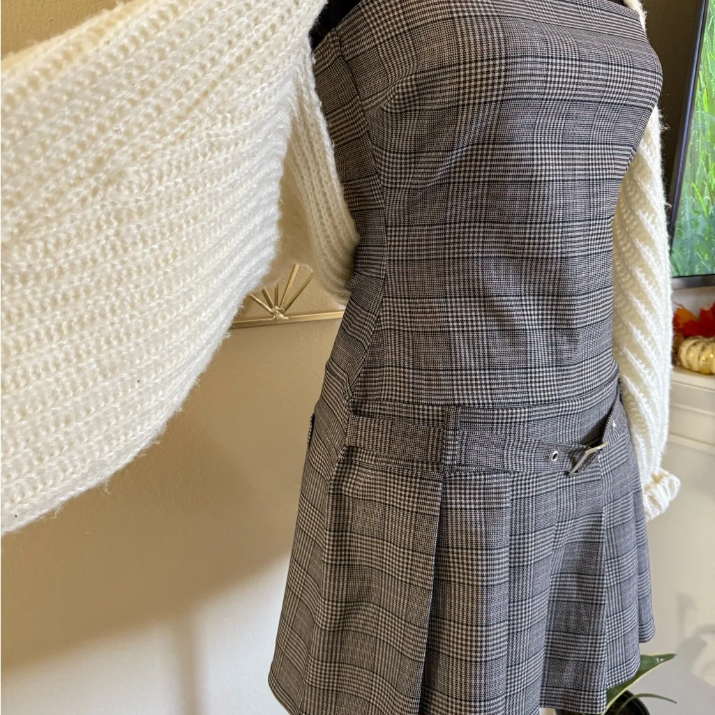 Trend Right Plaid Belted A-Line Mini Dress size small - Image 4