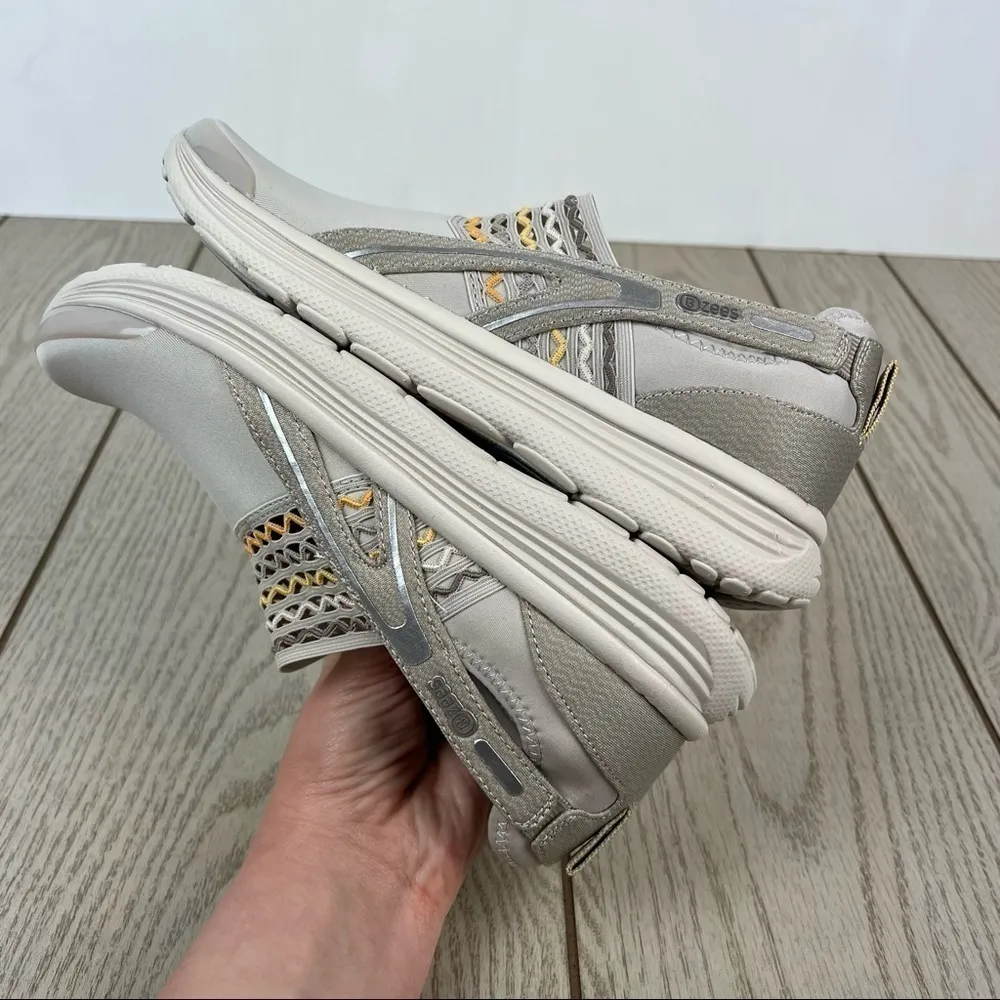 Bzees Sunny Washable Sunny Slip-ons US7.5M Neutral w/ Multi-Color Stitching $80 - Image 7