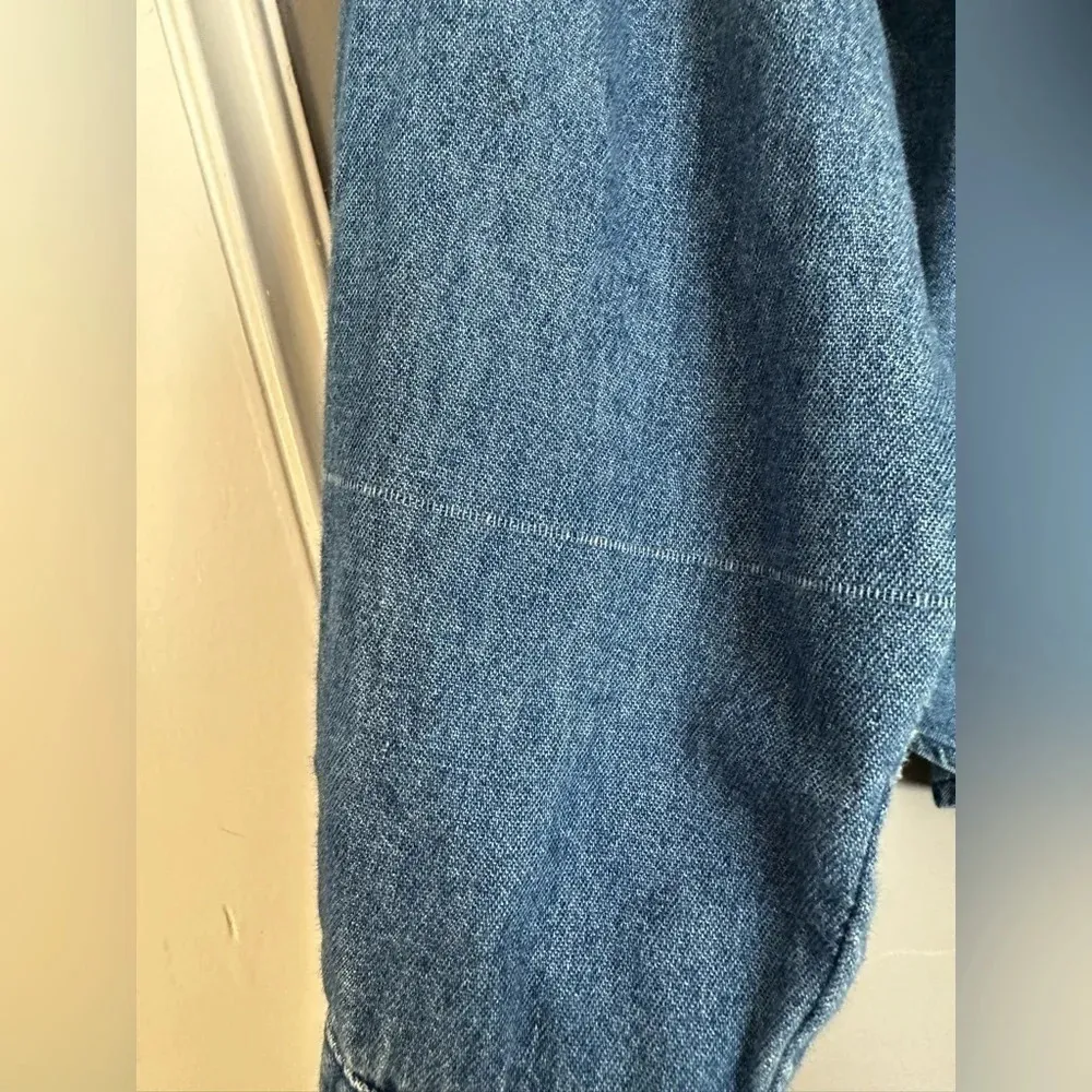 Petite Sophisticate & Co. Vintage Fall Denim Shirt (Y8) - Image 5