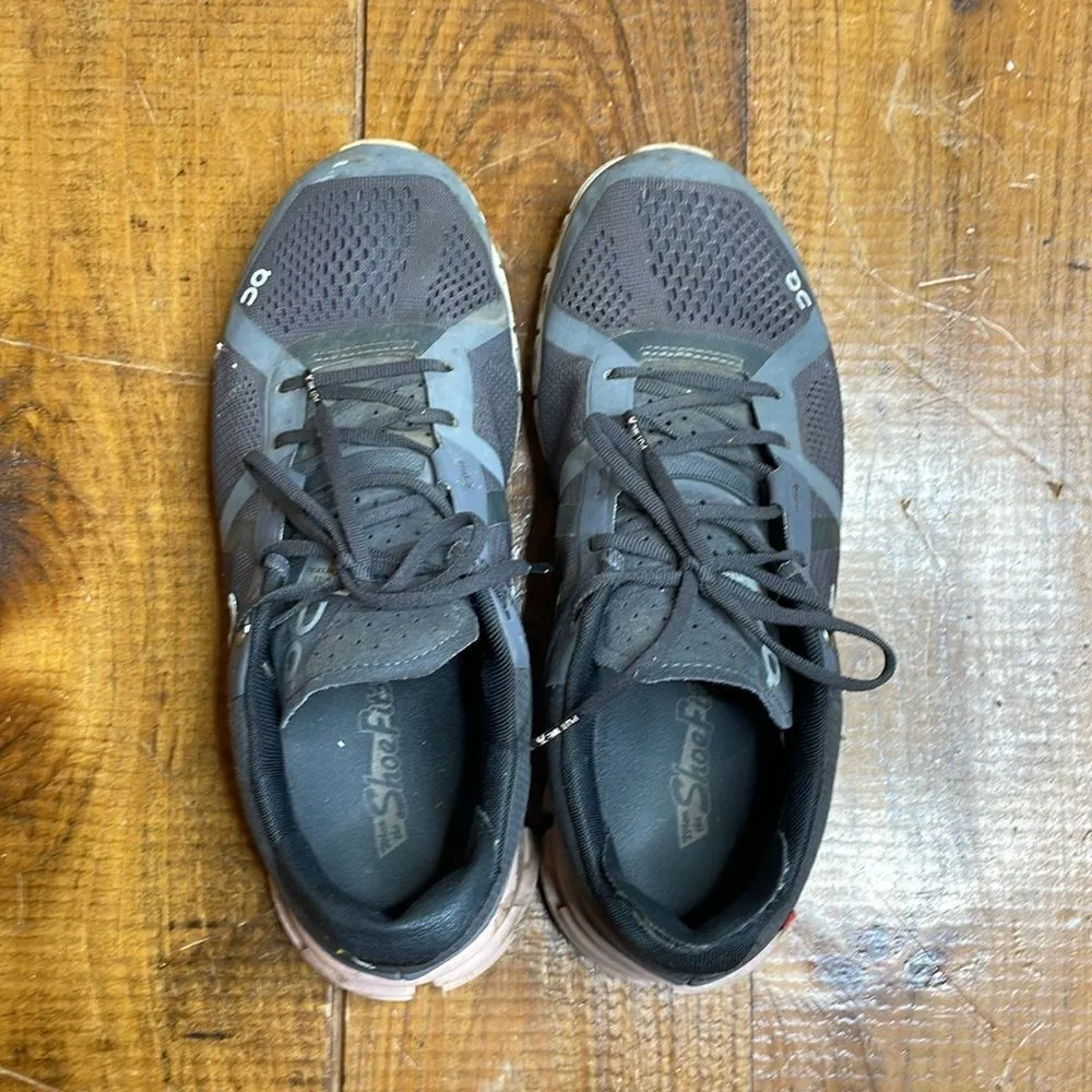 On Cloud Cloud Flow Gray and Pink Running Shoes size 8 - Image 2