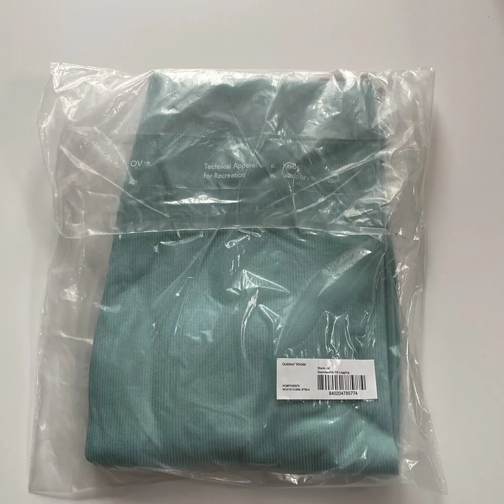 Outdoor Voices SeamlessRib 7/8 Legging Storm Size Medium - Image 5