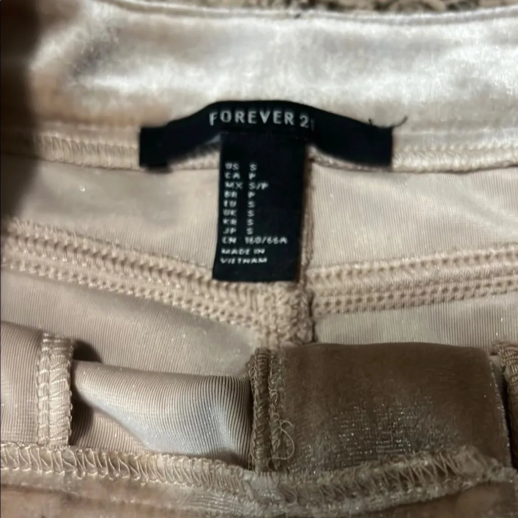 Forever 21 Tan and White Mini Skirt Casual - Image 2