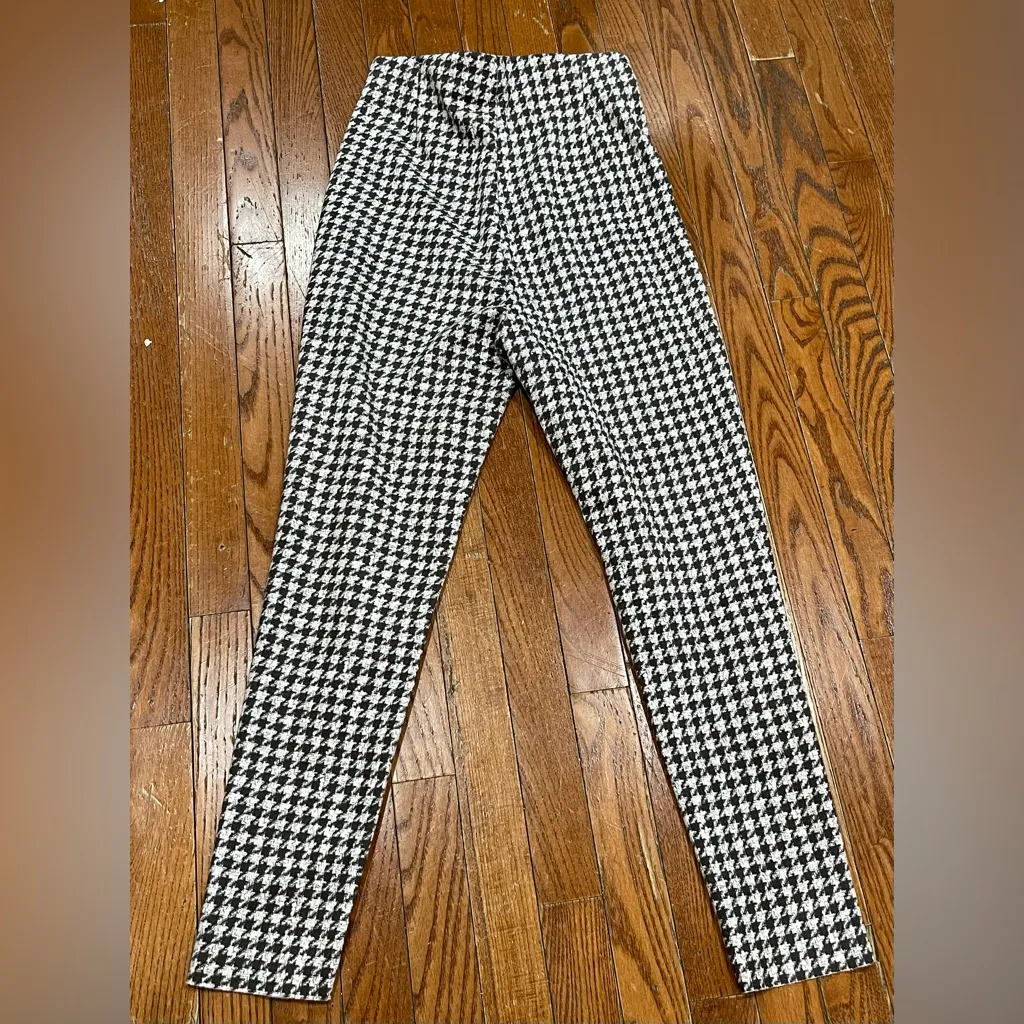 ZARA  Monochrome Patterned Trousers - Image 11