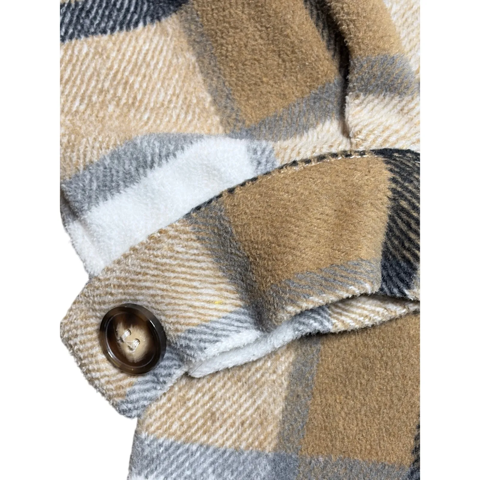 Women's Tan Flannel Plaid Shacket Jacket size Medium - Image 4