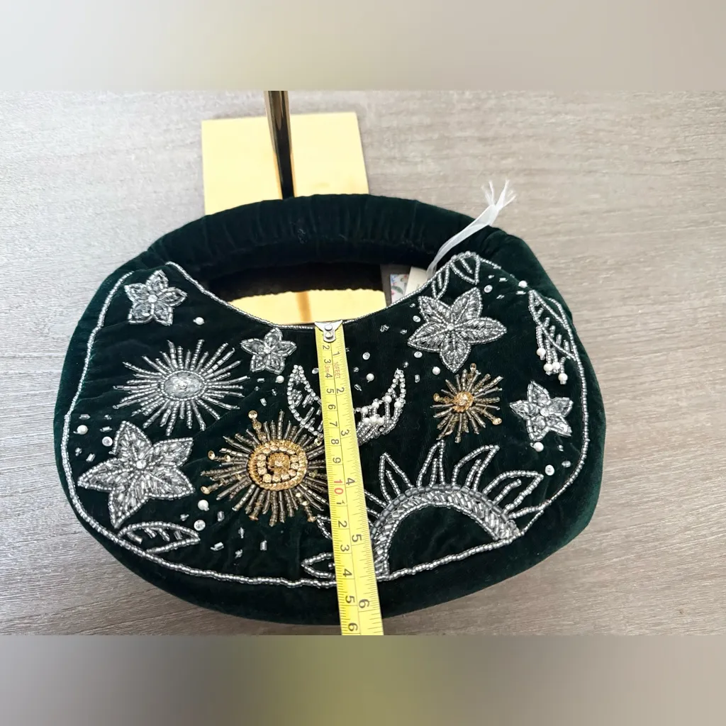 NWT T.J.Maxx Celestial Silver and Gold Beaded Wristlet in Dark Green Velour - Image 6