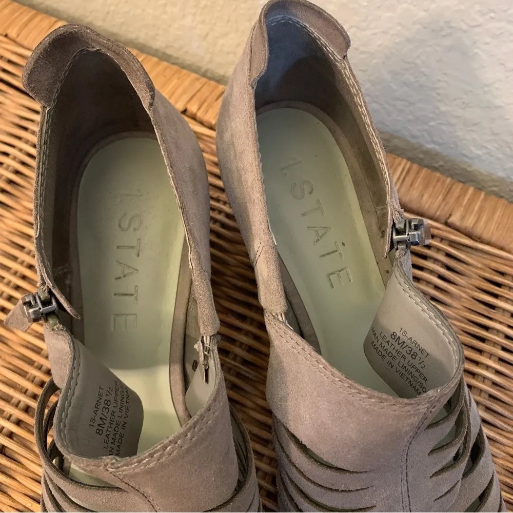 1 State Arnet Heeled Leather Slip on Shoe Size 8 - Image 9