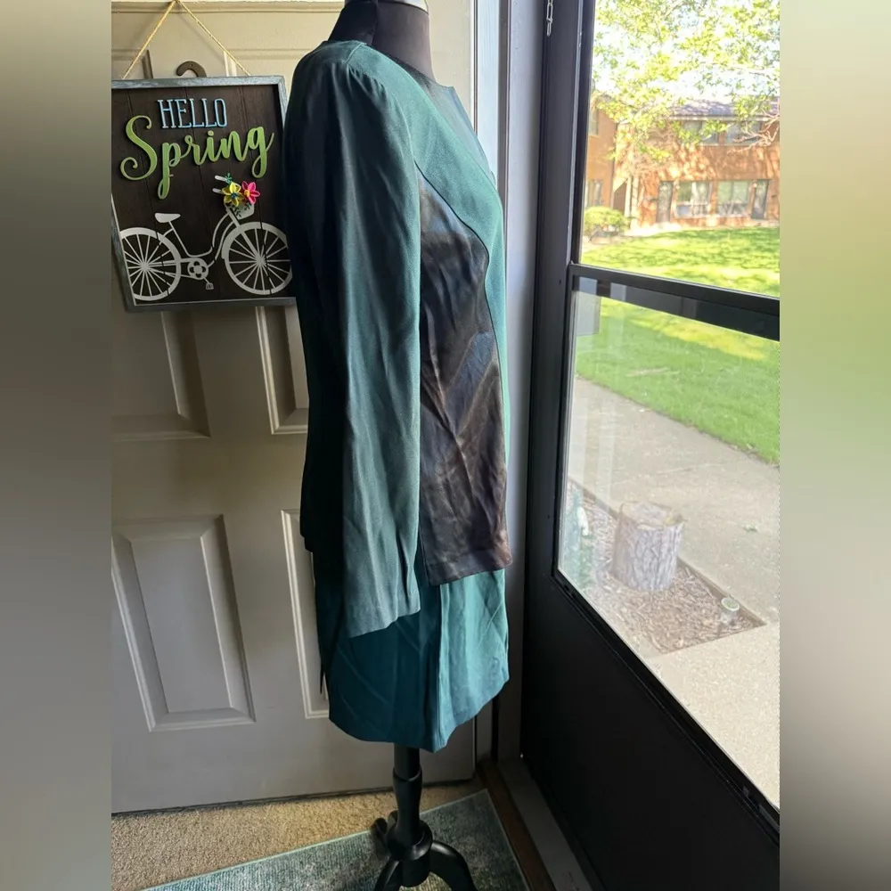 Vintage 90s DJ Summers teal satin ptwo piece skirt suit set, size 14P Green - Image 3